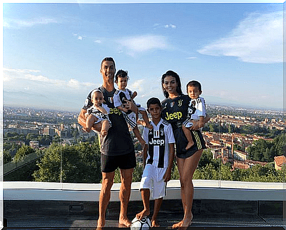 Ronaldo is one of the iconic celebrities with large families.