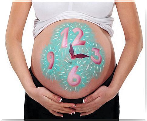 How many weeks does a normal pregnancy last?