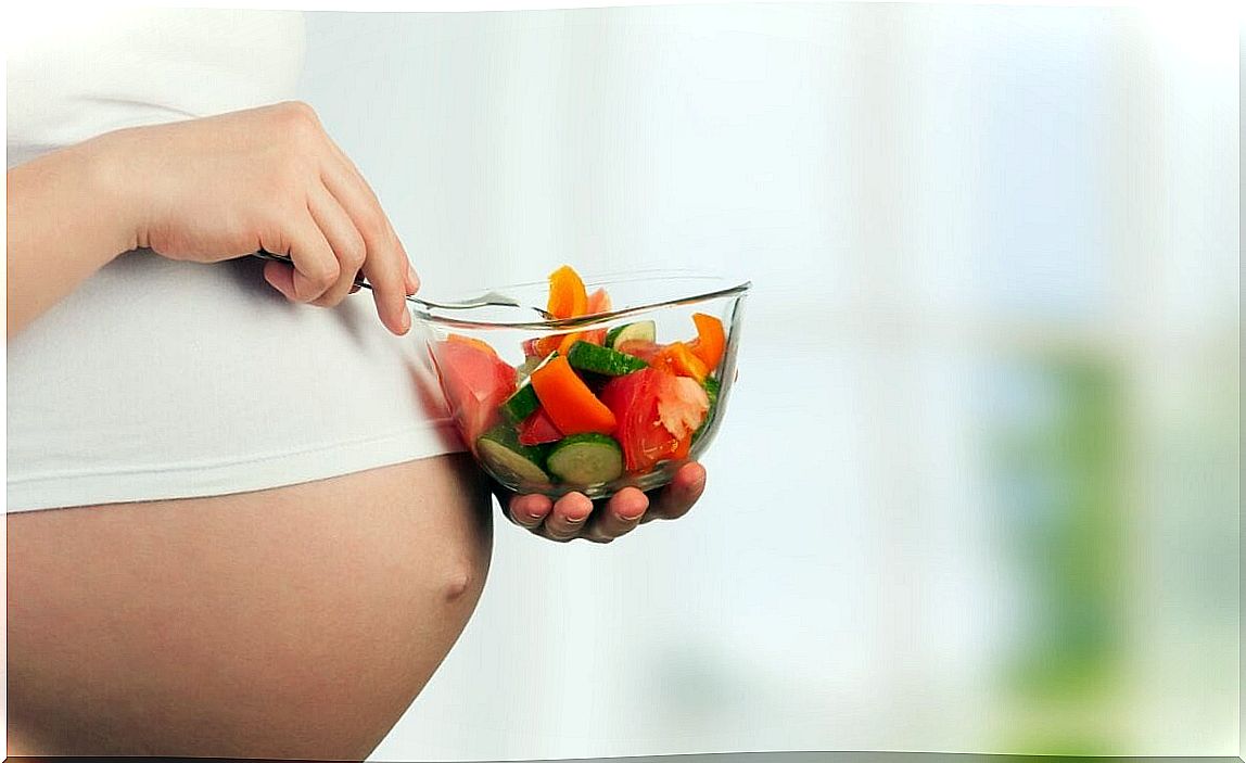A good diet is key to preventing flatus during pregnancy.